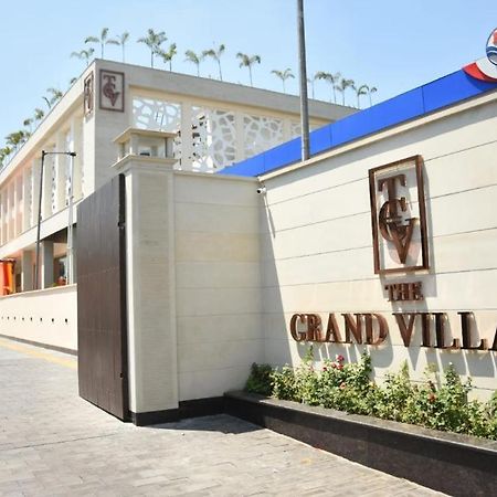 The Grand Village Moradabad Exteriör bild