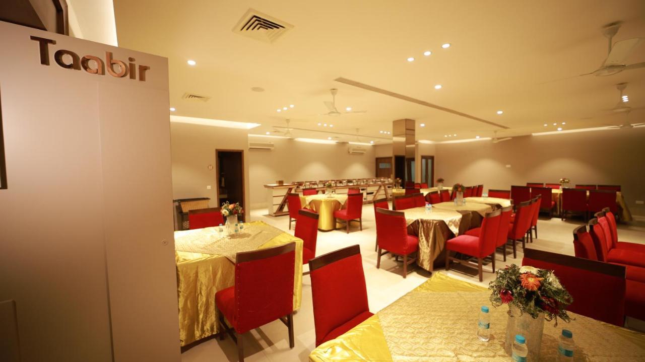 The Grand Village Moradabad Exteriör bild